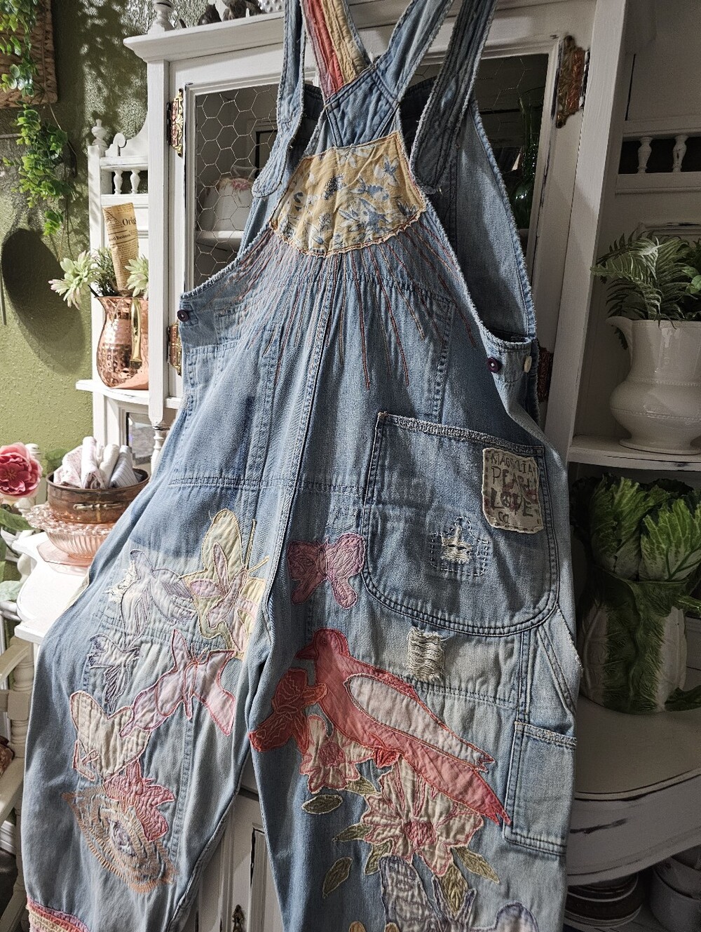 Magnolia Pearl Woodstock Overalls - Picture 9 of 11